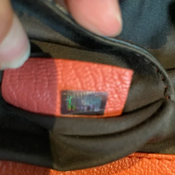 Chloe Calfskin Bridget Shoulder Bag - Picture 14 of 16